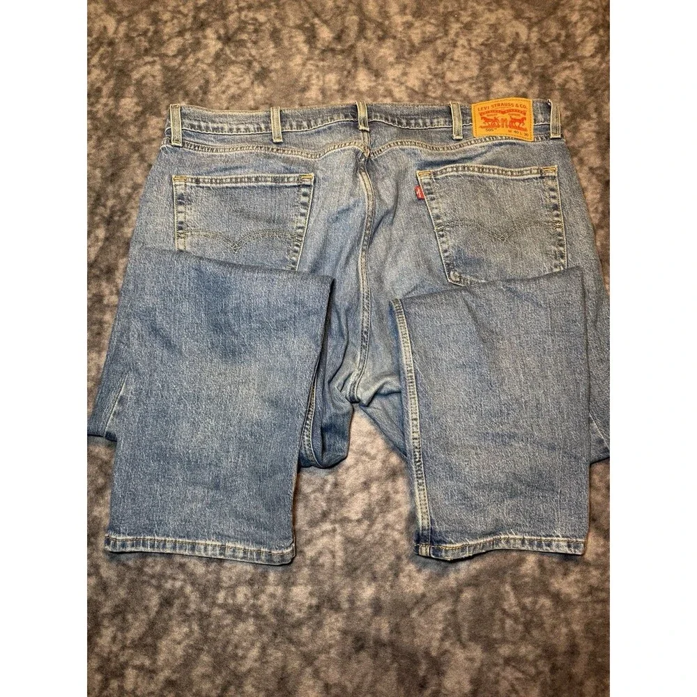 Levi's Men's 505 Blue Light Wash Straight Fit Stretch Denim Jeans 5-Pocket